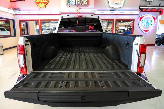 Used 2021 Ford F350 Platinum AWD/4WD image 9