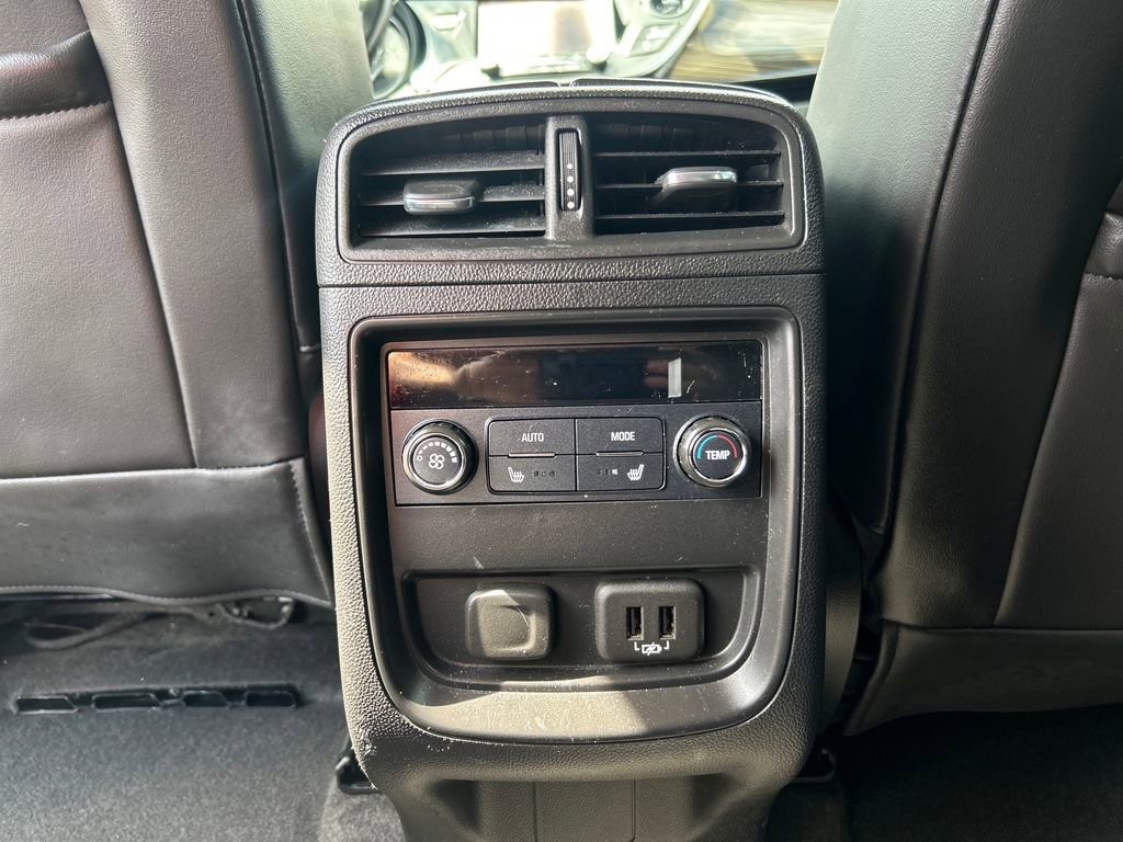 Used 2020 Buick Envision Essence image 16