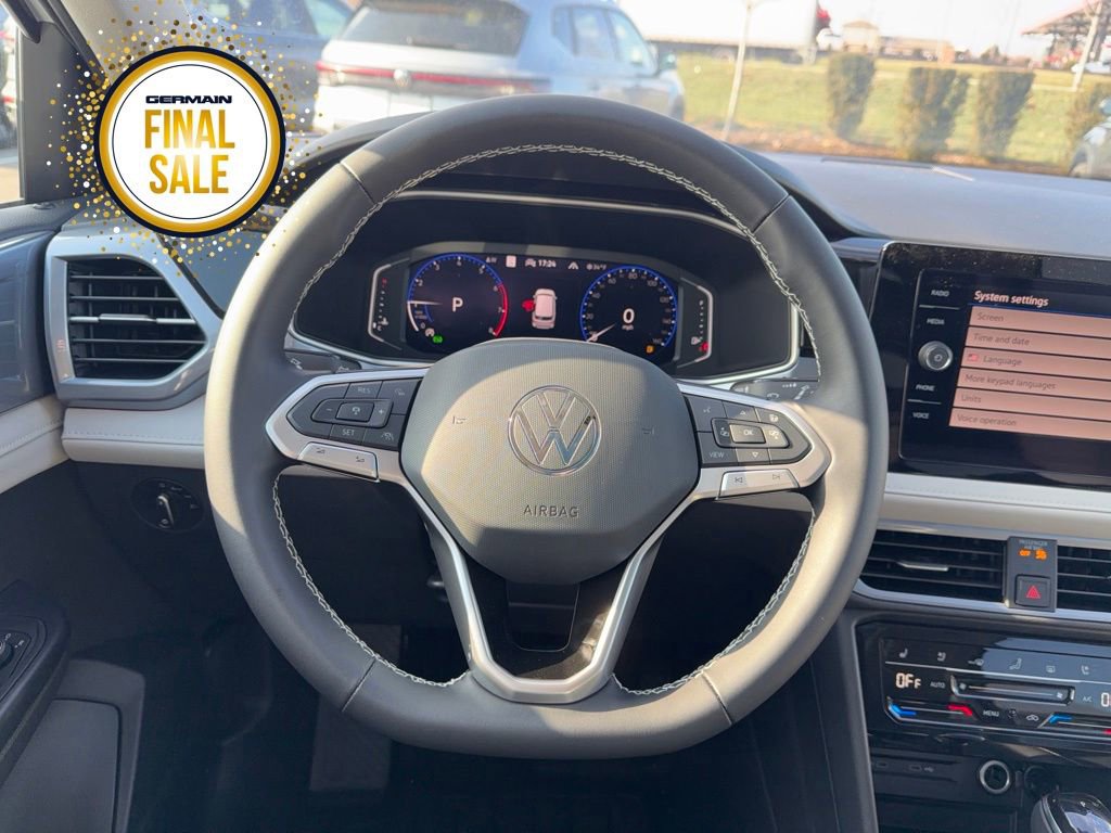New 2026 Volkswagen Taos SEL image 17