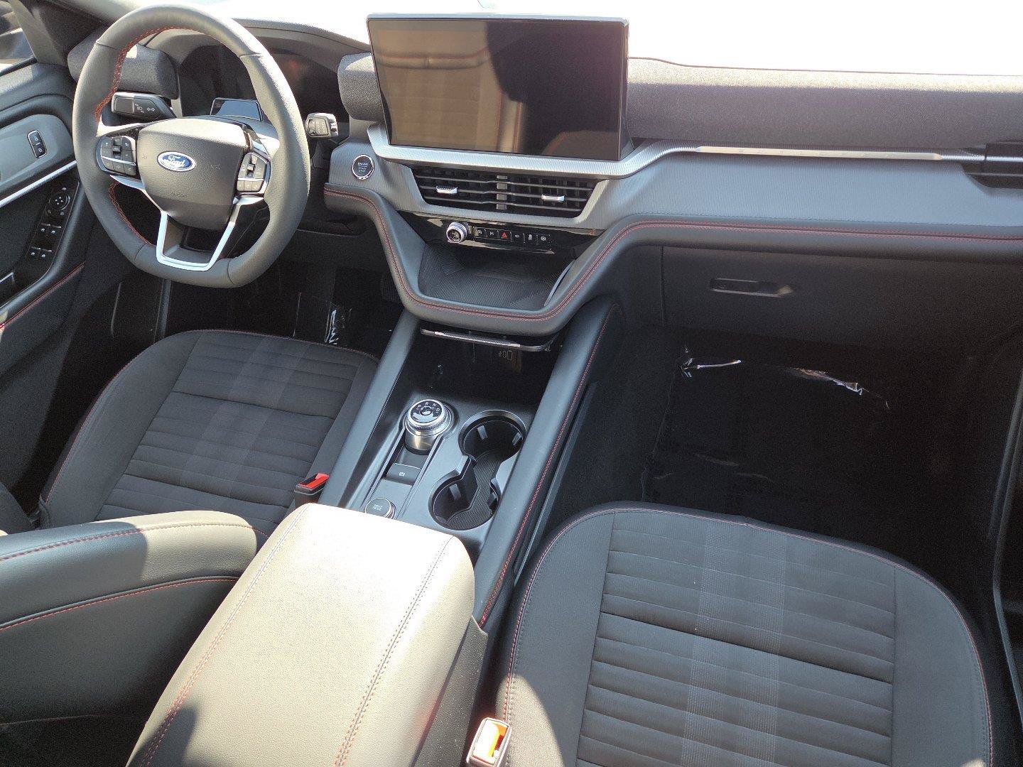 Used 2025 Ford Explorer ST-Line AWD/4WD image 21