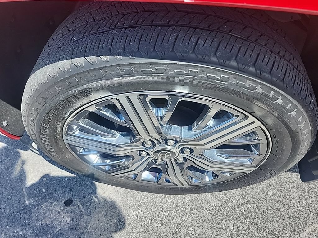 Used 2024 Toyota Sequoia Capstone AWD/4WD image 16