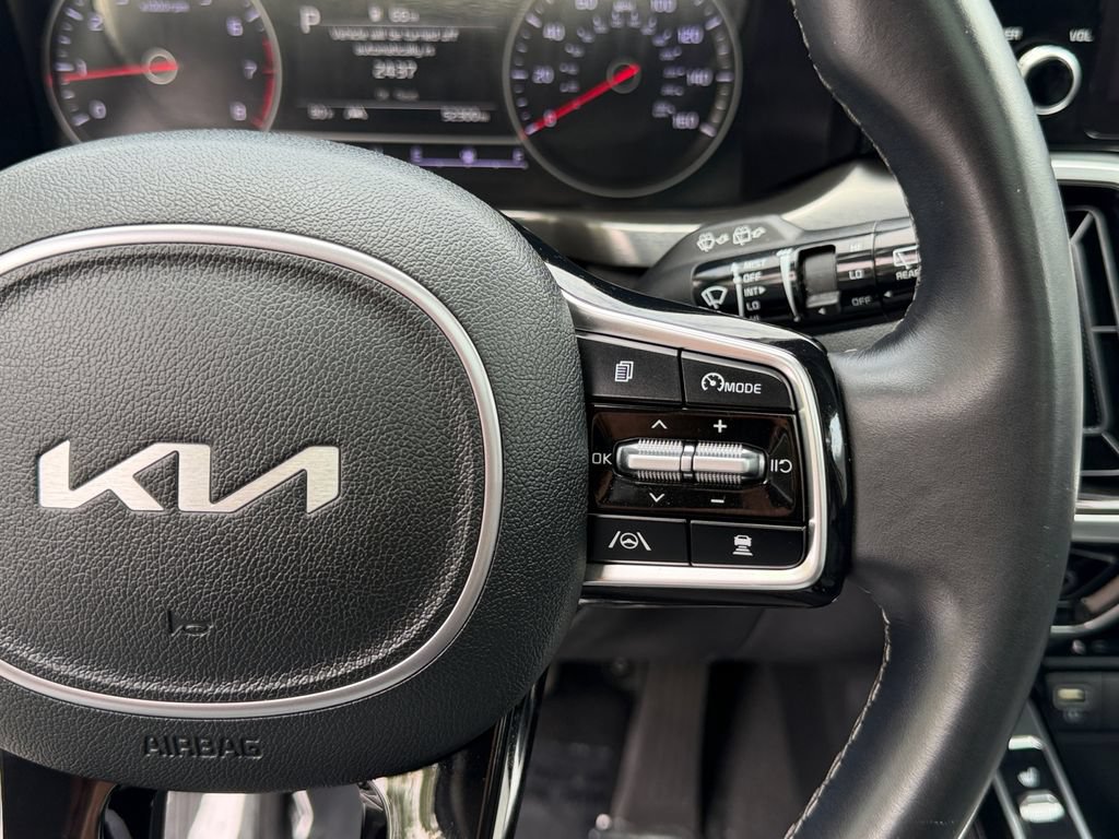 Certified 2022 Kia Sorento SX AWD/4WD image 20