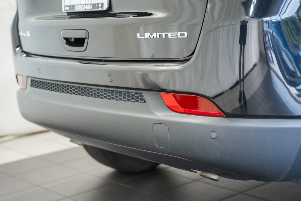 Certified 2025 Jeep Compass Limited AWD/4WD image 9
