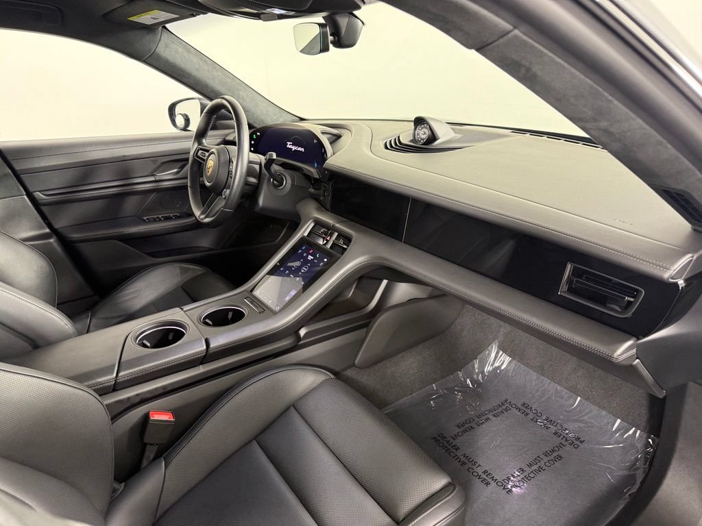 Certified 2023 Porsche Taycan GTS AWD/4WD image 13
