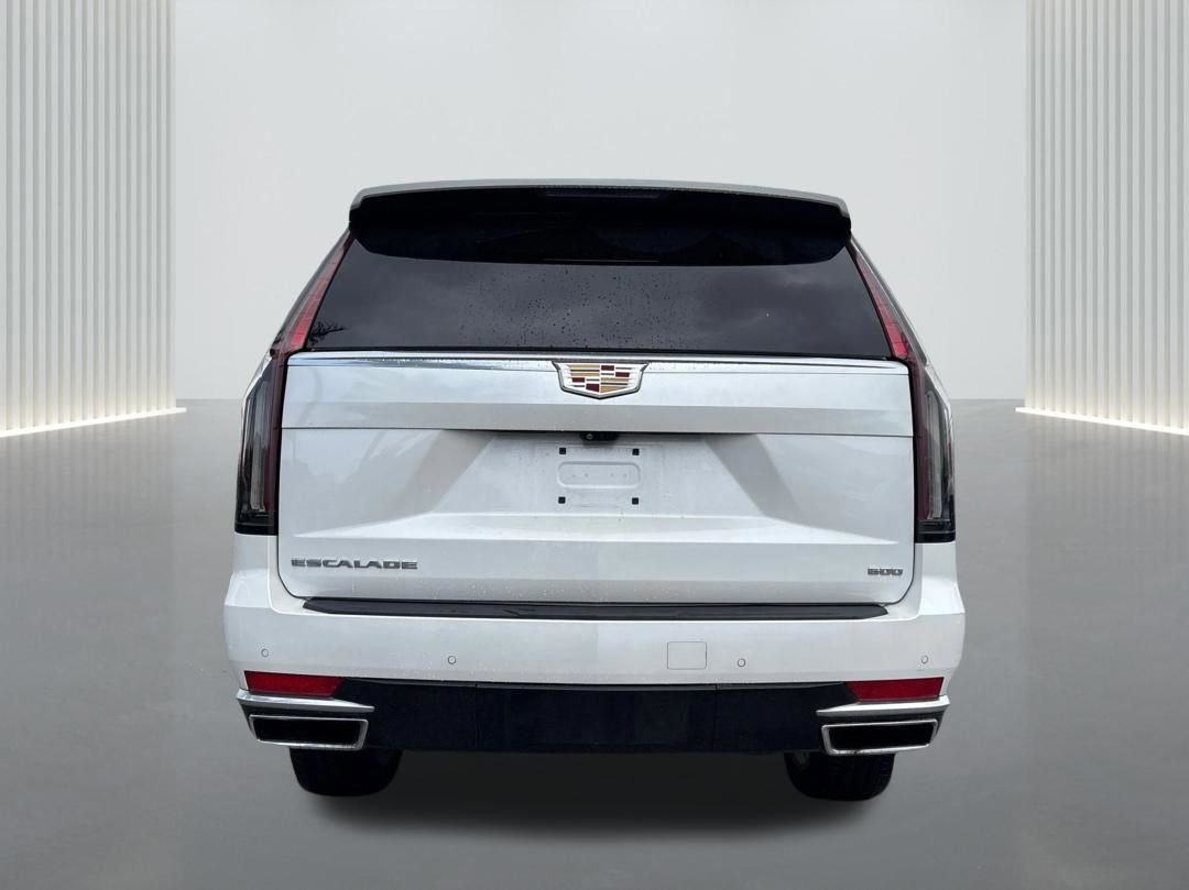 Used 2022 Cadillac Escalade ESV Premium Luxury image 6