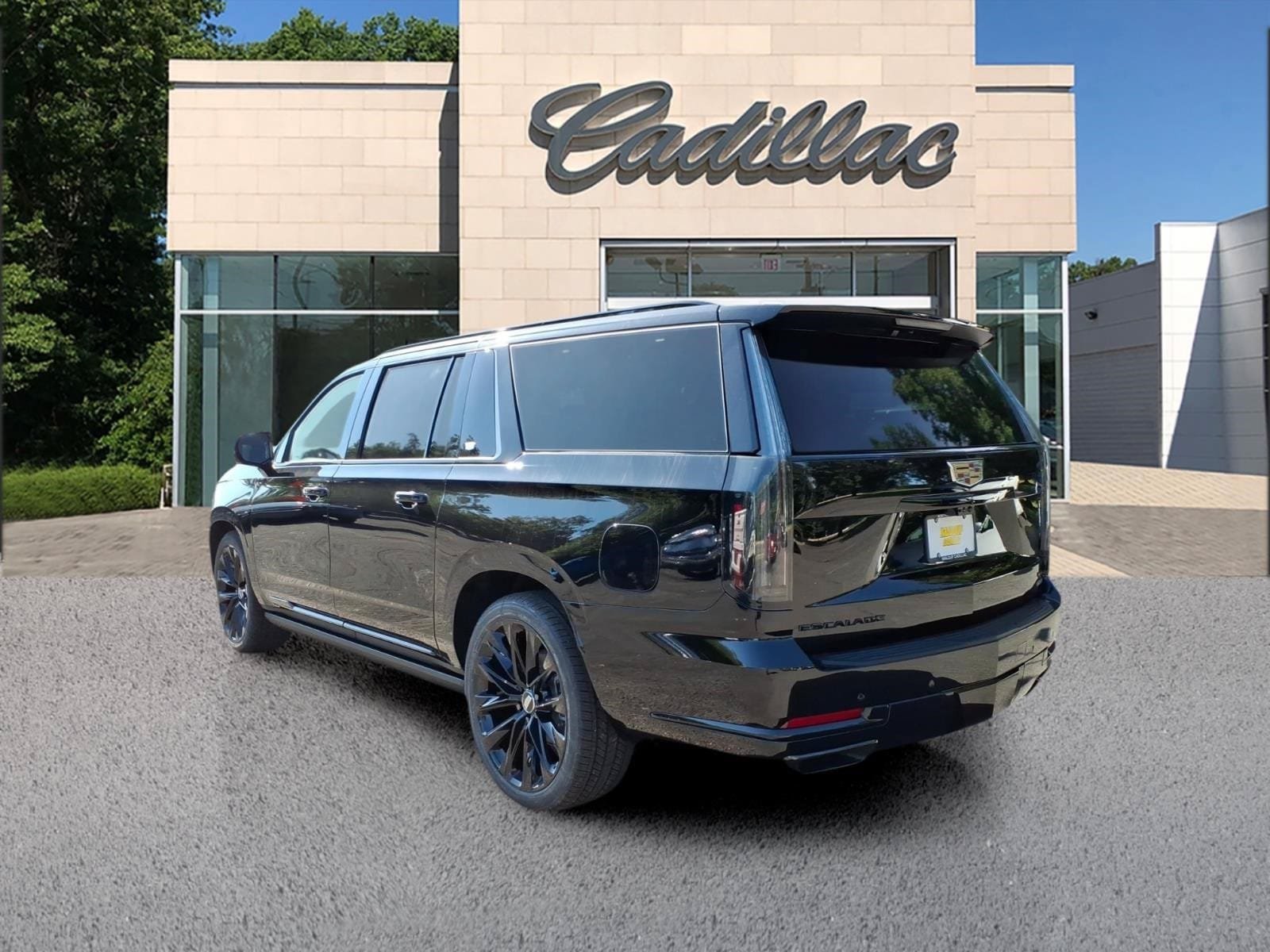 New 2026 Cadillac Escalade ESV Platinum Sport w/ LPO, ONYX Package AWD/4WD image 3