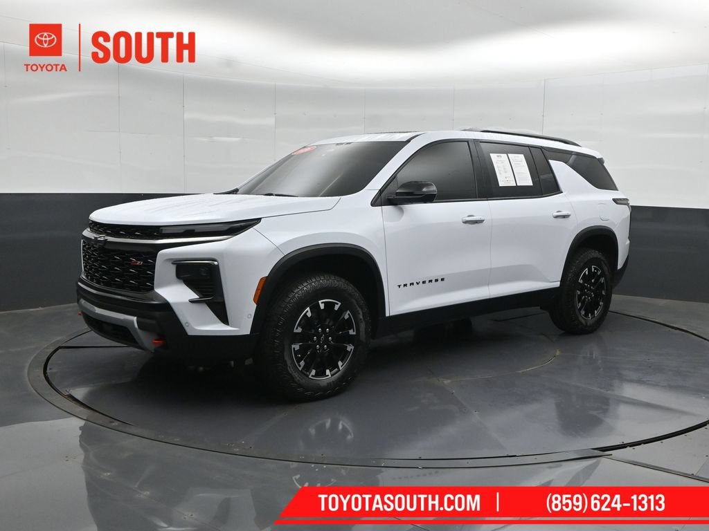 Used 2026 Chevrolet Traverse Z71 w/ Enhanced Driving Package AWD/4WD image 6