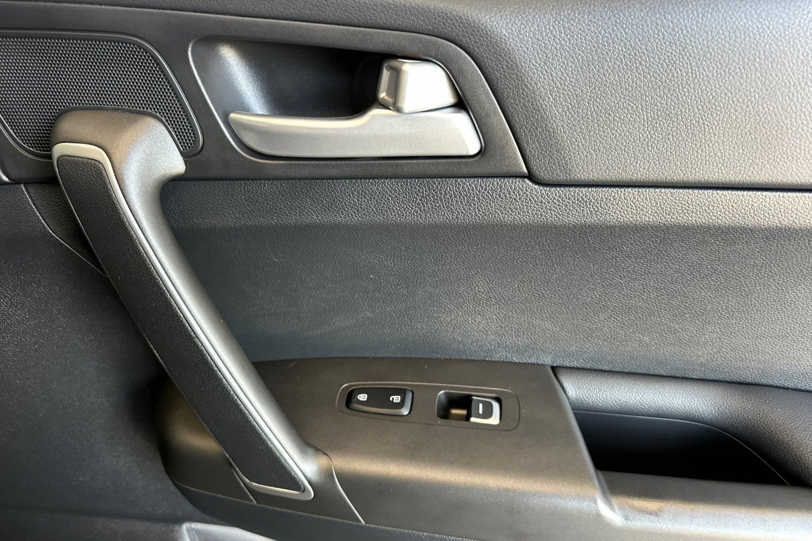 Certified 2021 Kia Sportage LX w/ LX Fwd Popular Package image 19
