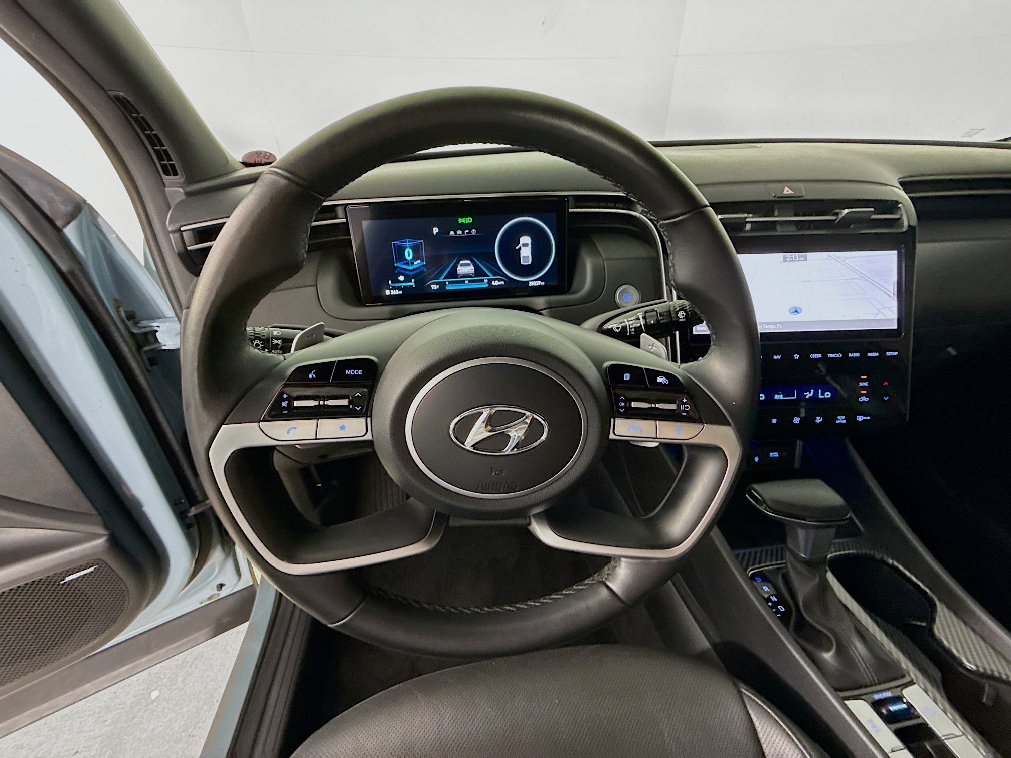 Used 2023 Hyundai Santa Cruz Limited AWD/4WD image 11