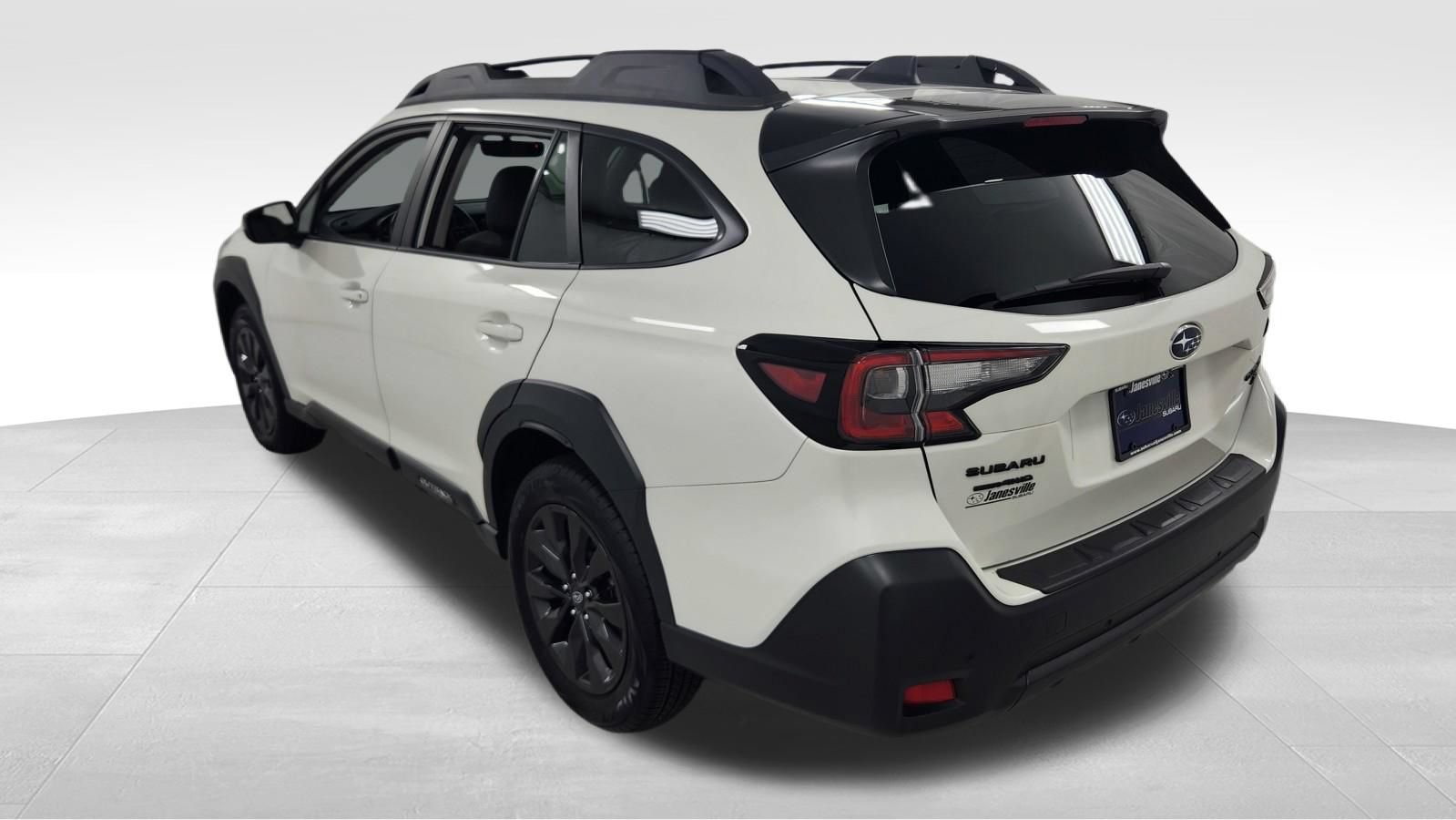 Used 2025 Subaru Outback Onyx Edition XT AWD/4WD image 5