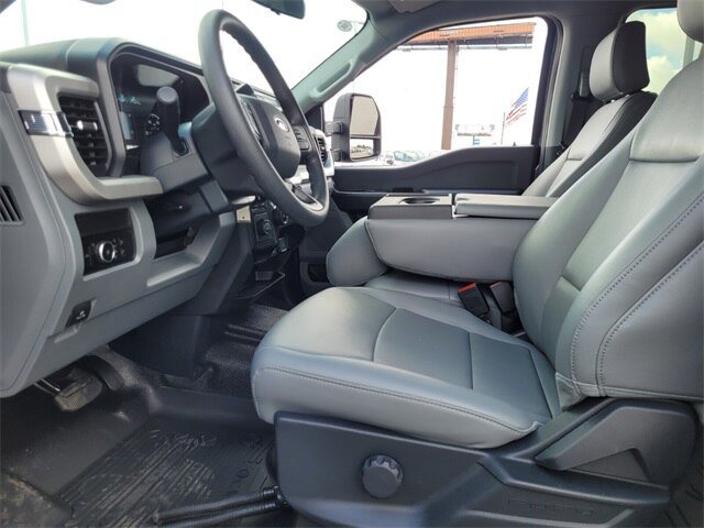 New 2026 Ford F250 XL w/ 360-Degree Camera Package image 5