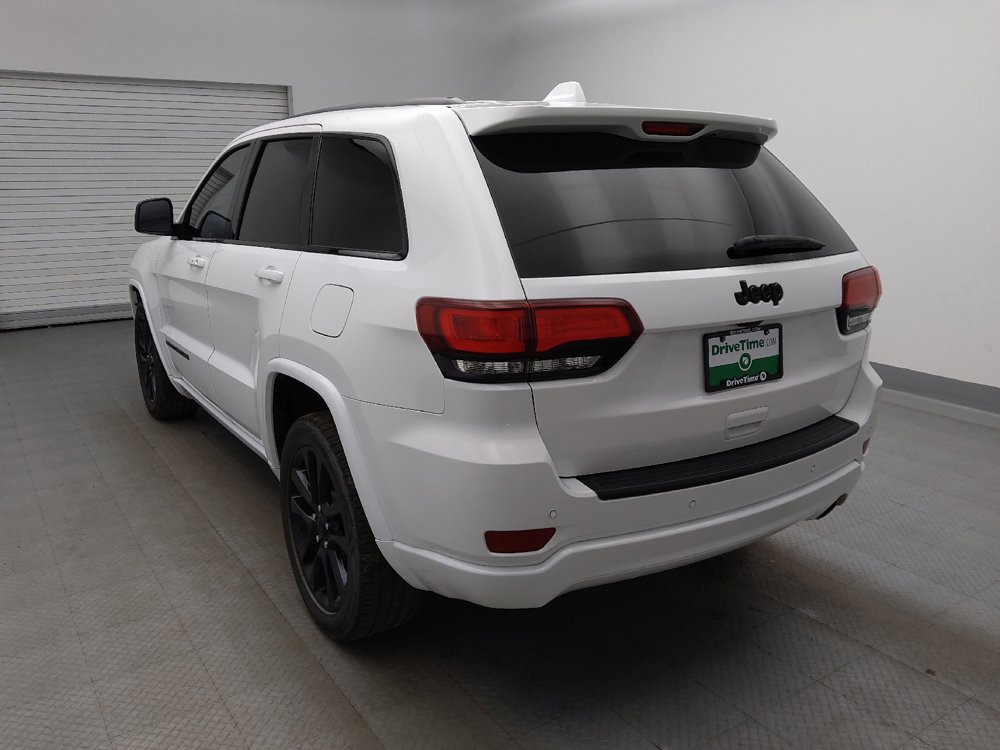 Used 2019 Jeep Grand Cherokee Altitude RWD image 5