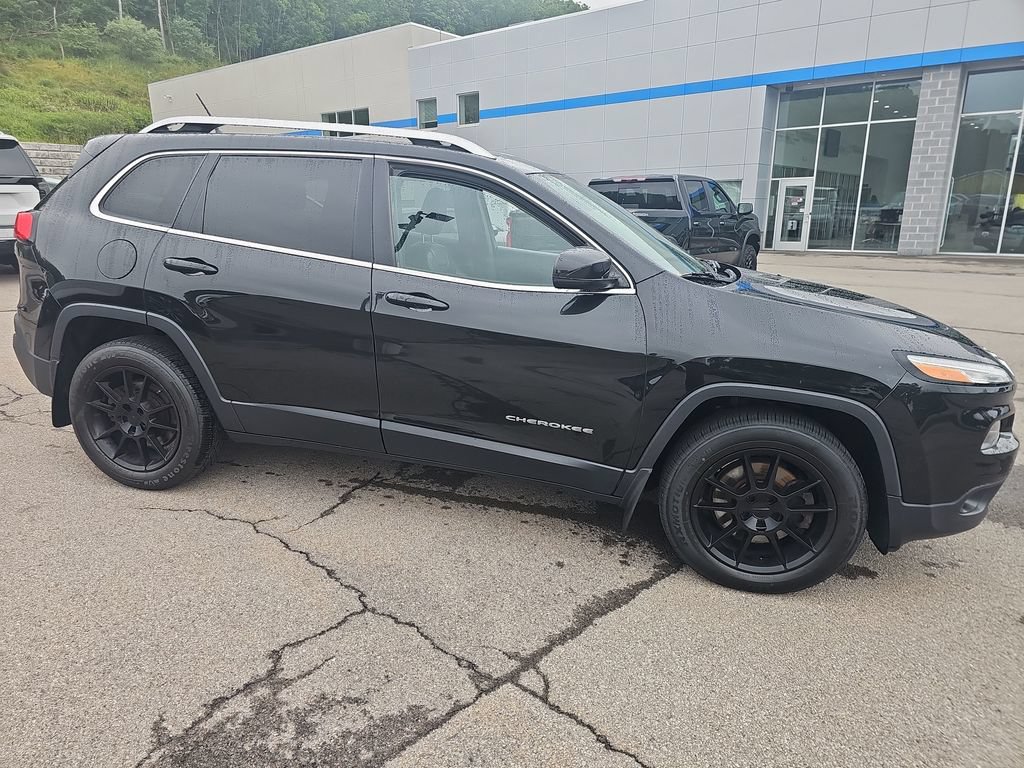 Used 2014 Jeep Cherokee Limited AWD/4WD image 4