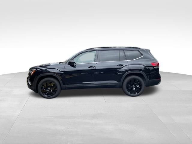 New 2026 Volkswagen Atlas SE AWD/4WD image 2