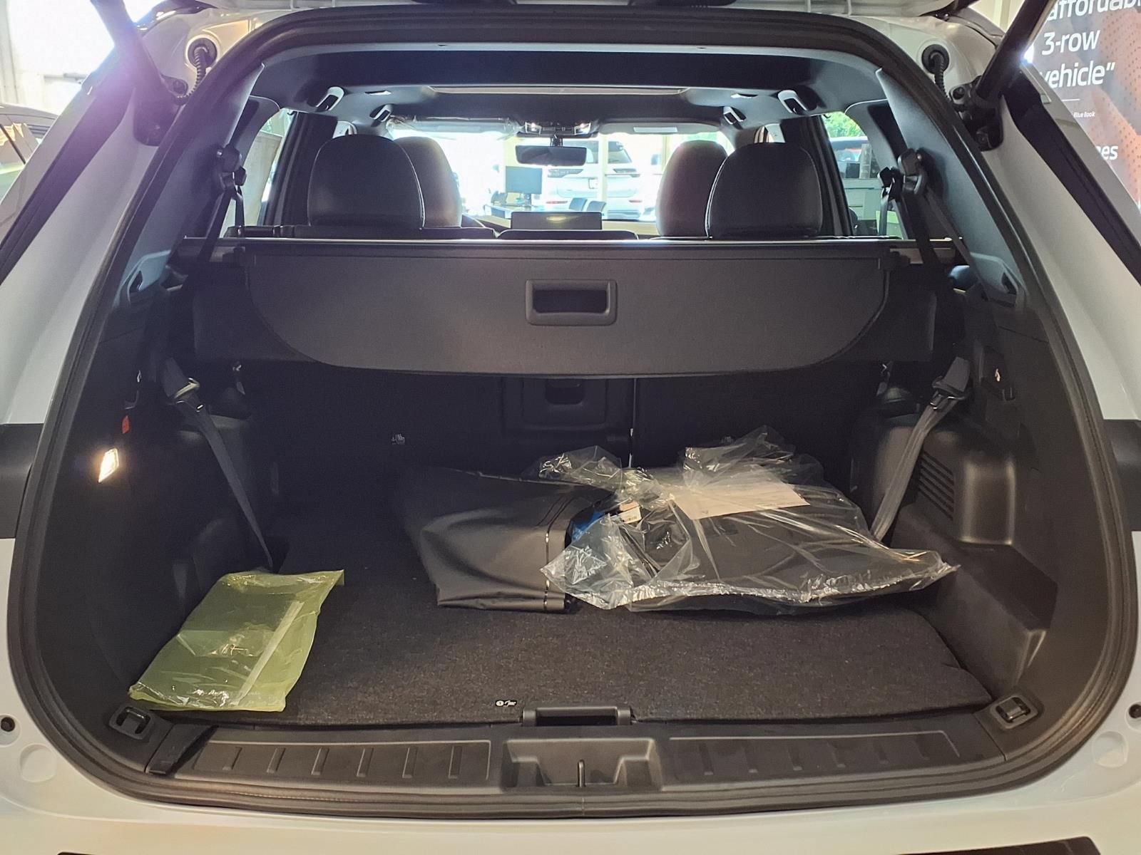 New 2026 Mitsubishi Outlander 4WD Plug-In Hybrid image 17