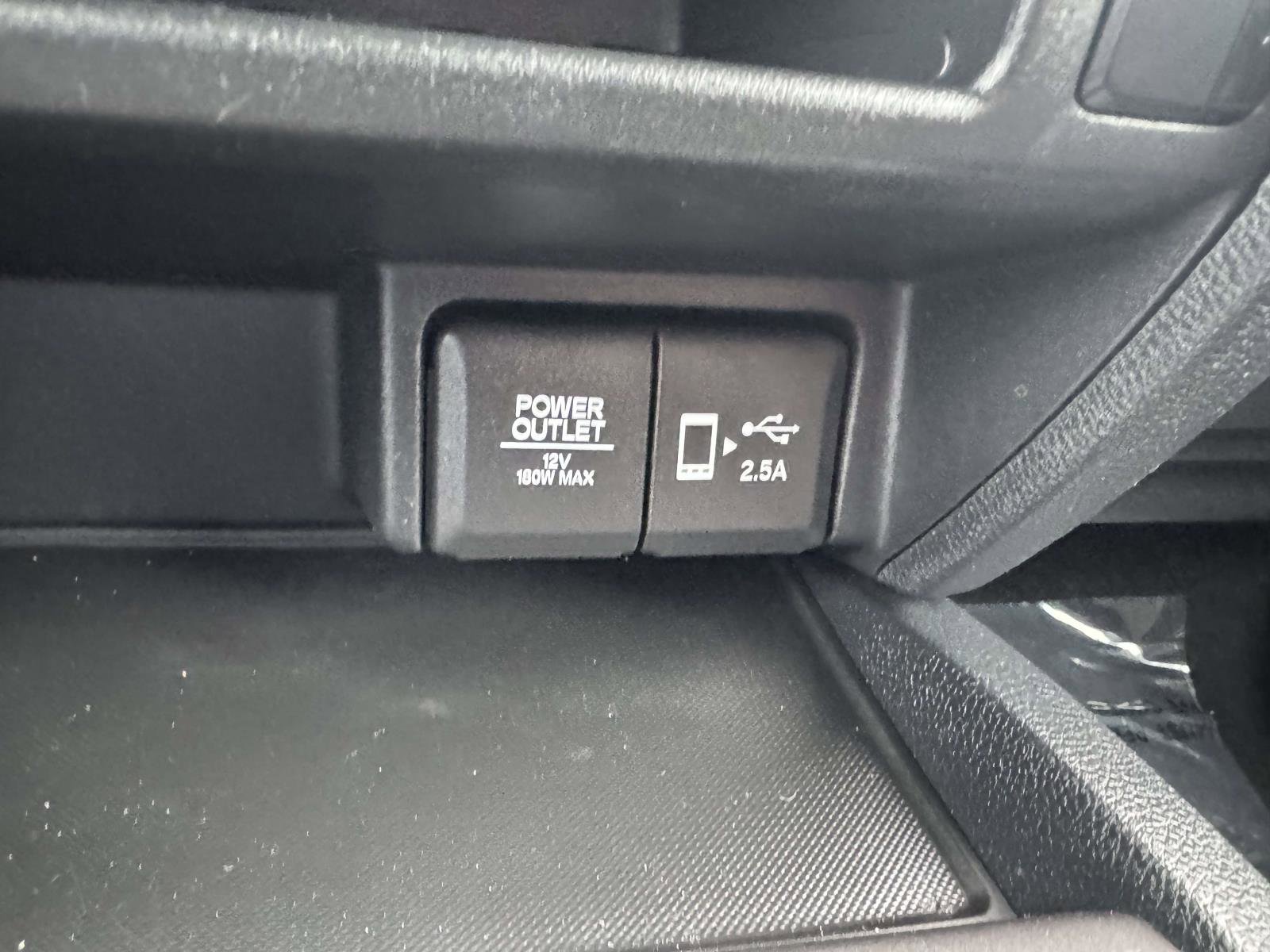 Used 2022 Honda Pilot Sport image 24