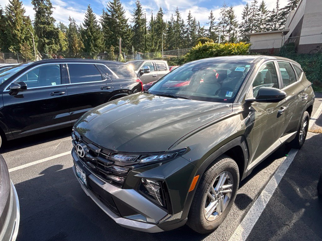 Certified 2025 Hyundai Tucson SE