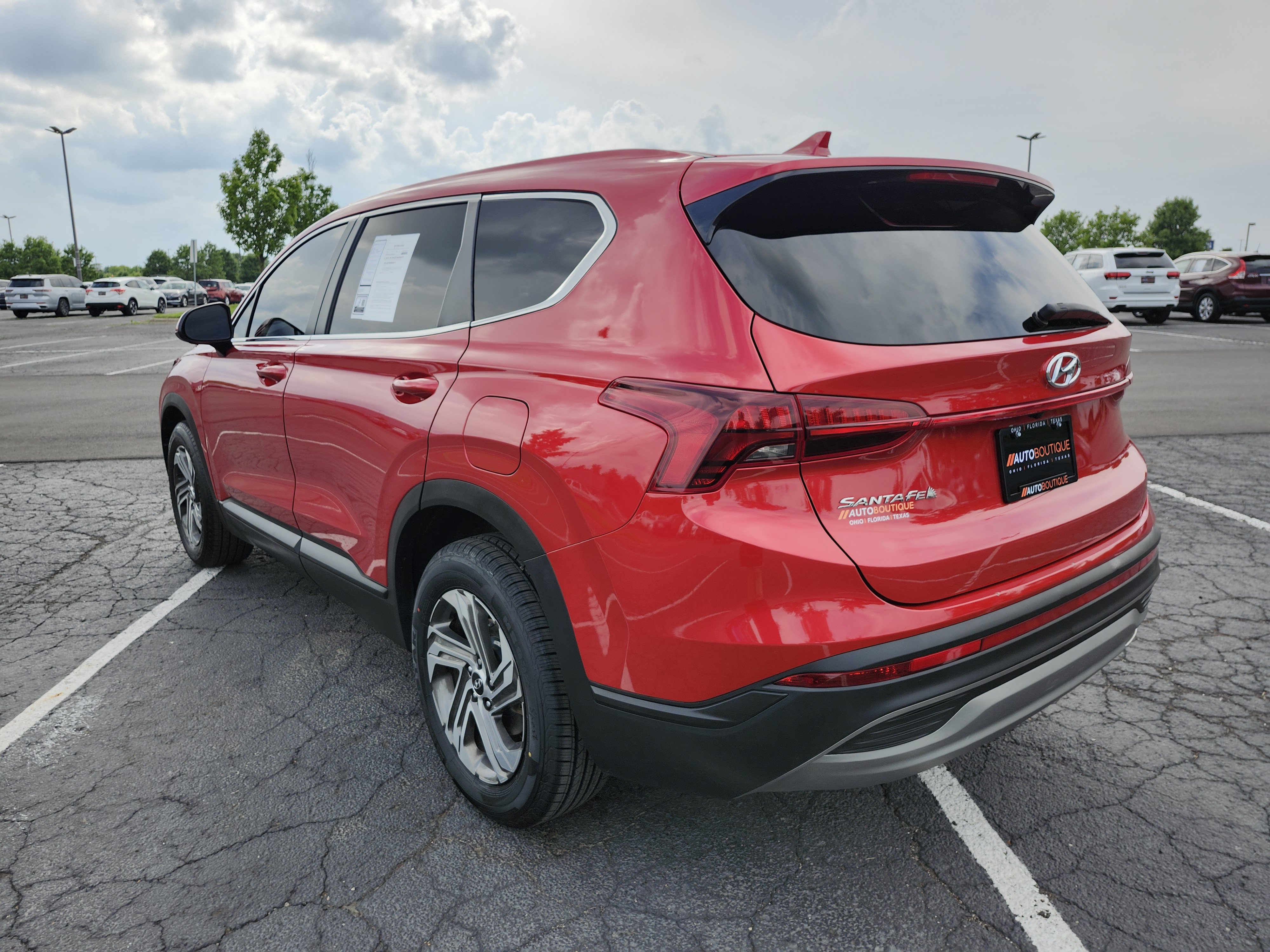 Used 2022 Hyundai Santa Fe SE w/ Cargo Package FWD image 13