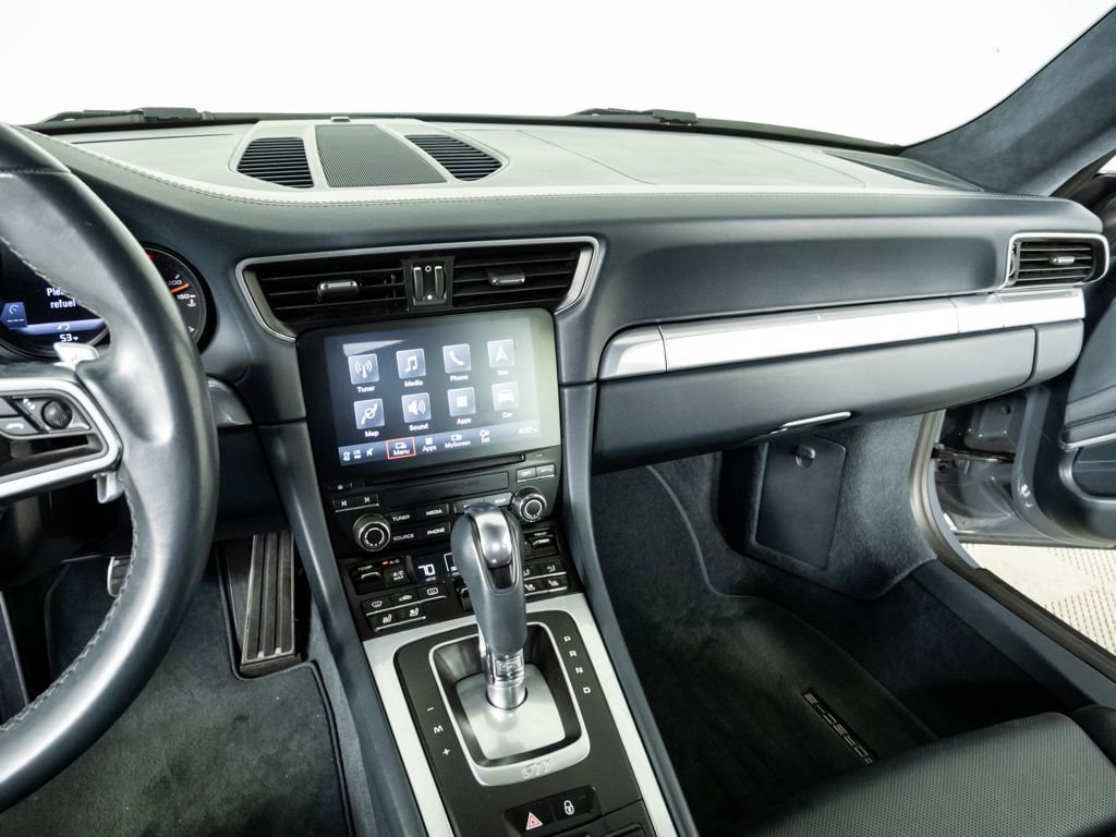 Used 2017 Porsche 911 Carrera 4S image 23