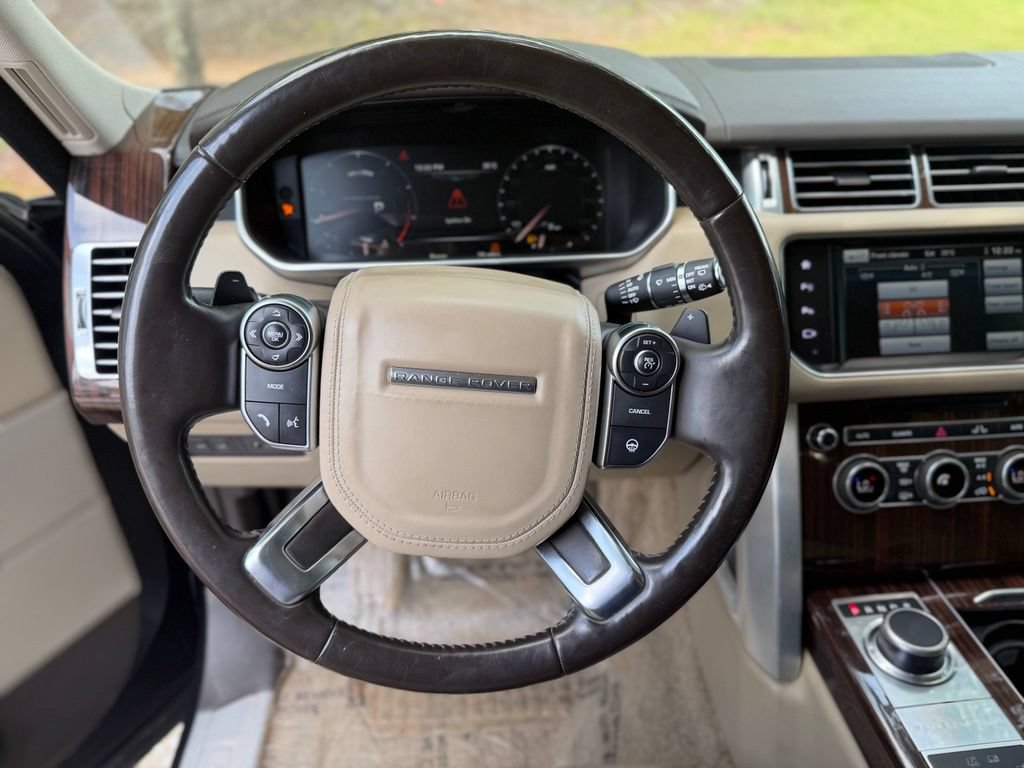 Used 2016 Land Rover Range Rover Supercharged AWD/4WD image 24