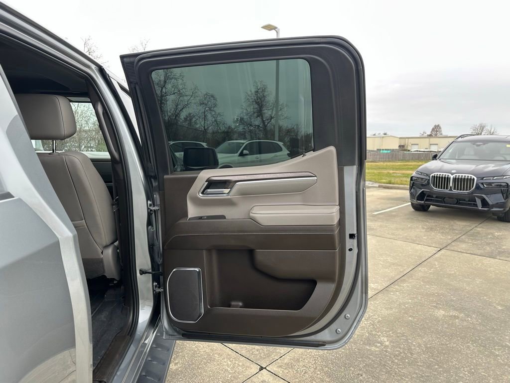 Used 2023 Chevrolet Silverado 1500 LTZ w/ LTZ Convenience Package II image 29