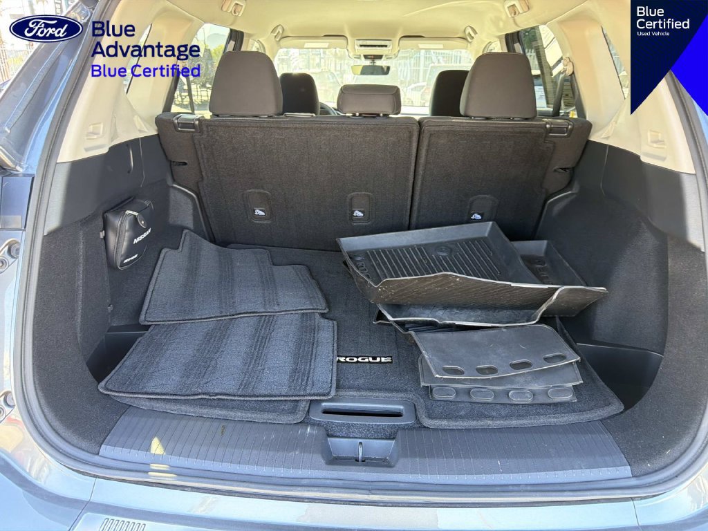 Used 2026 Nissan Rogue SV w/ Cold Weather Package FWD image 7