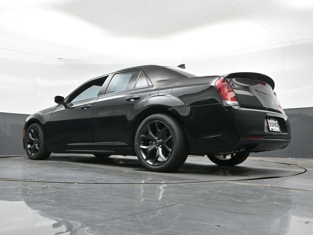 Used 2022 Chrysler 300 S RWD image 46