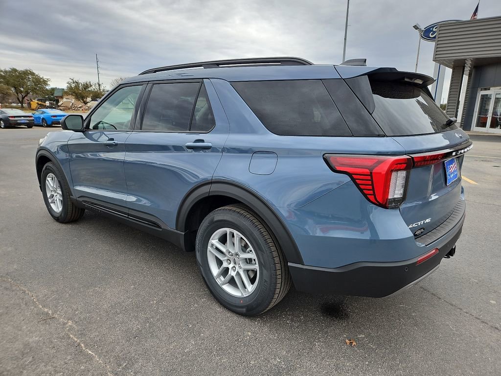 New 2026 Ford Explorer Active w/ Active Comfort Package RWD image 8