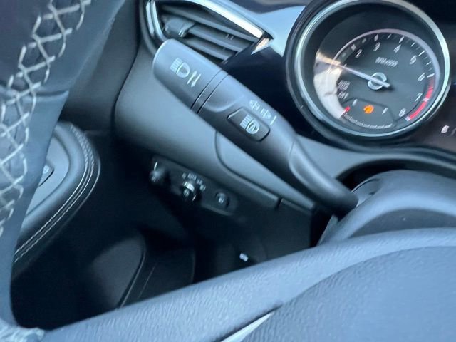 Used 2023 Buick Encore GX Select AWD/4WD image 21