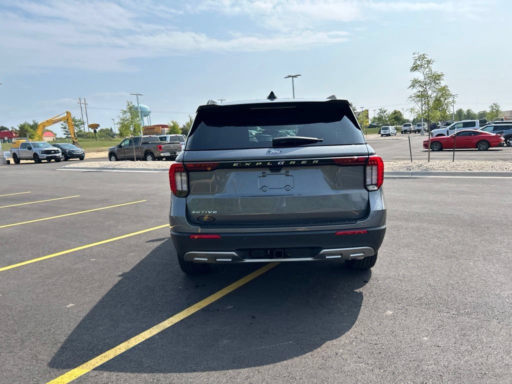 New 2027 Ford Explorer Active w/ Active Comfort Package AWD/4WD image 7