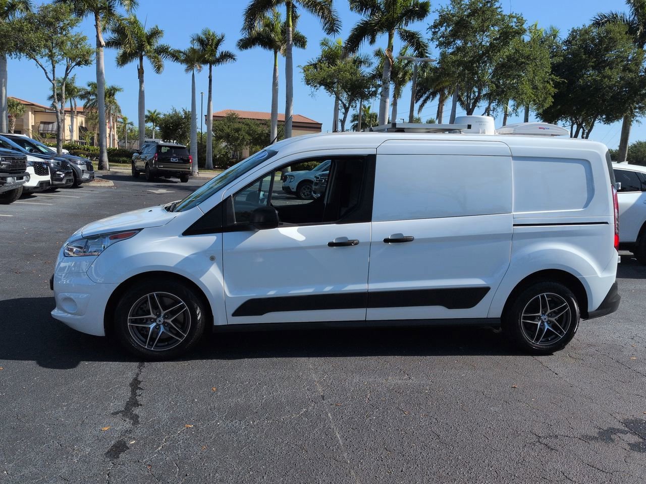 Used 2018 Ford Transit Connect XLT FWD image 7