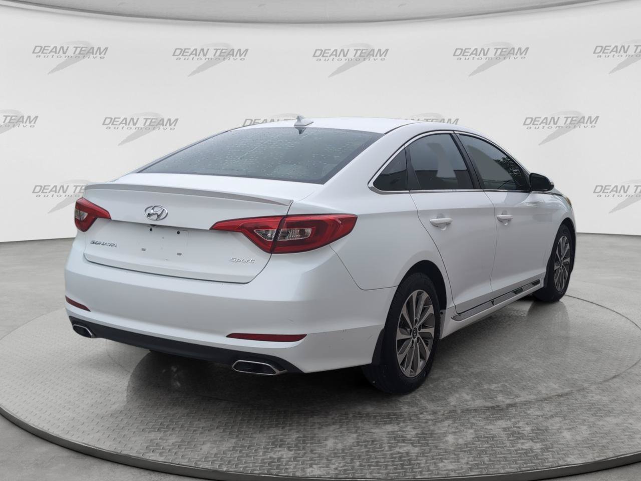 Used 2016 Hyundai Sonata Sport w/ Cargo Package FWD image 8