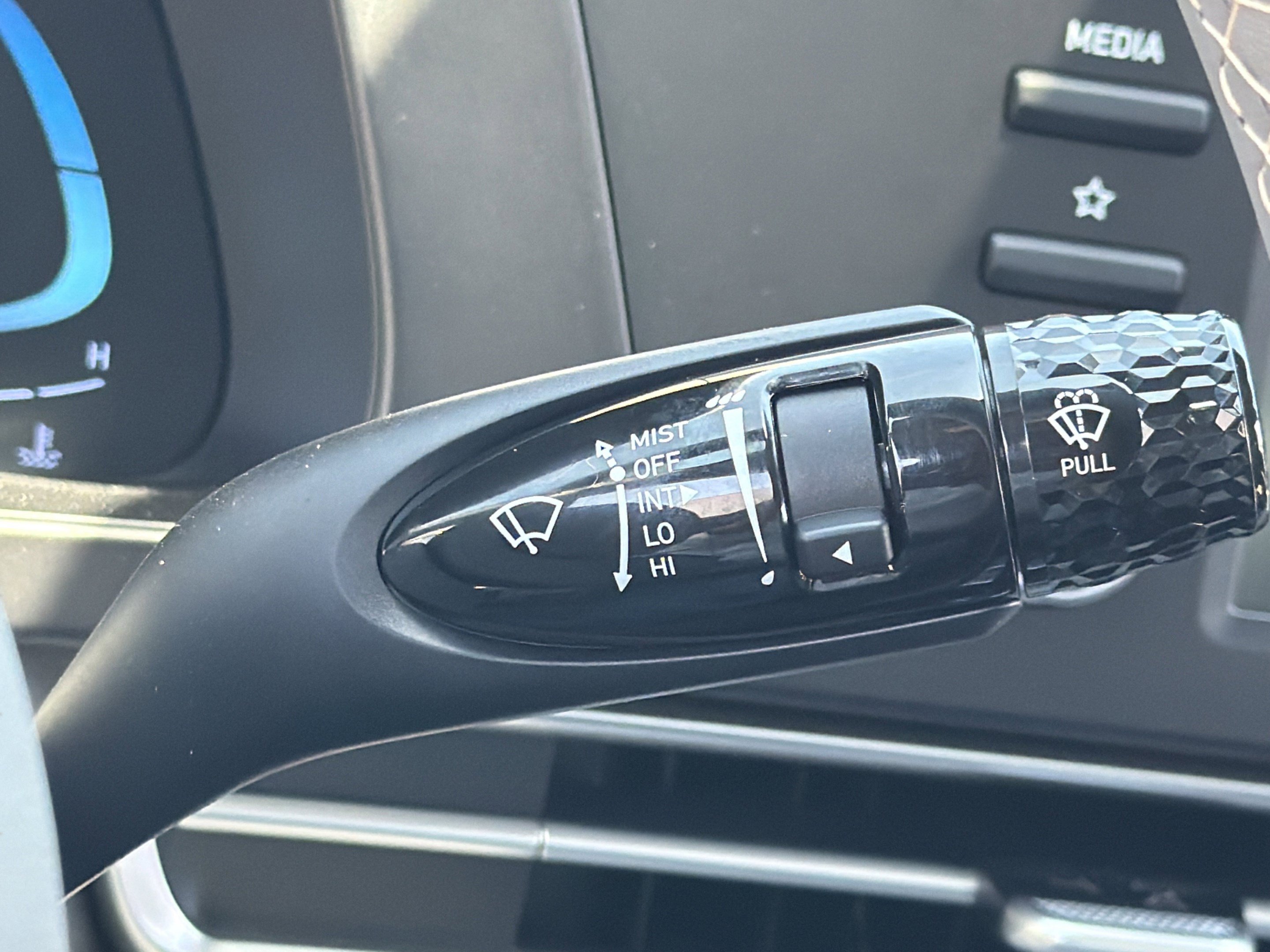 New 2026 Hyundai Elantra SEL Sport FWD image 27