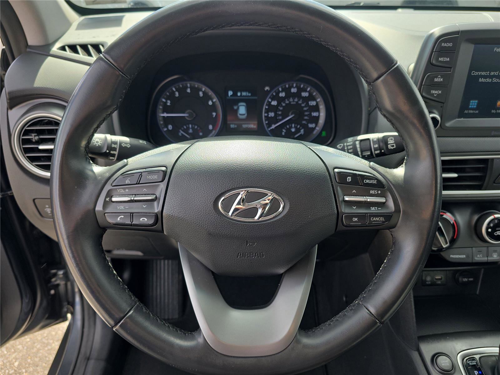 Used 2020 Hyundai Kona SEL image 18