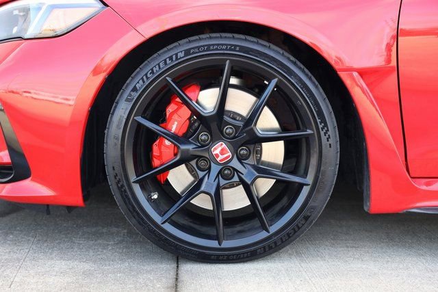 Certified 2024 Honda Civic Type R image 9