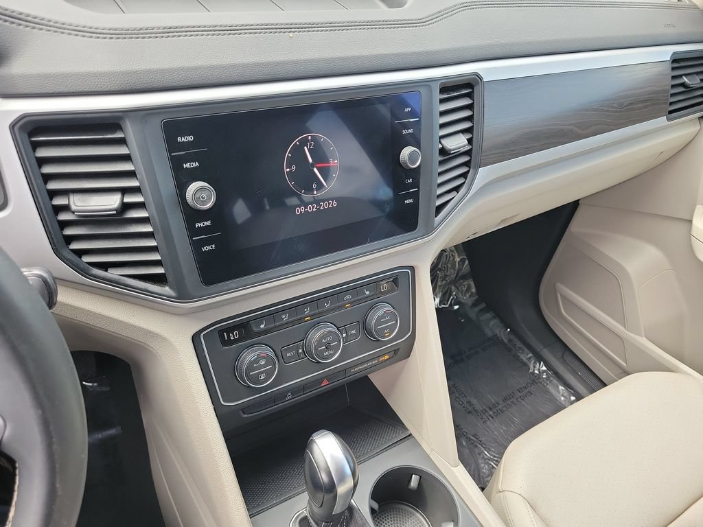Used 2021 Volkswagen Atlas SE FWD image 14