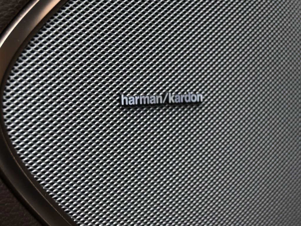 Used 2025 RAM 1500 Limited image 12