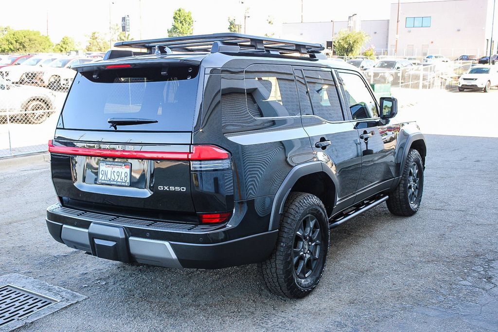 Used 2024 Lexus GX 550 AWD/4WD image 9