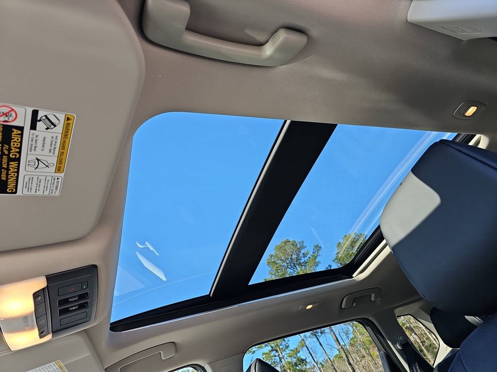 New 2026 Nissan Rogue SV FWD image 32