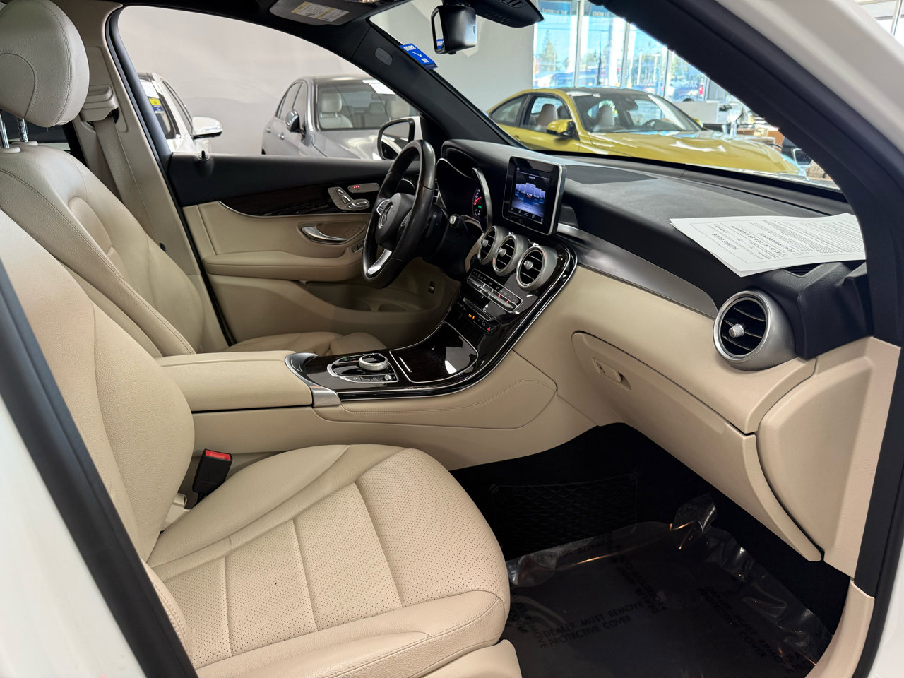 Used 2018 Mercedes-Benz GLC 300 GLC300 4MATIC image 25