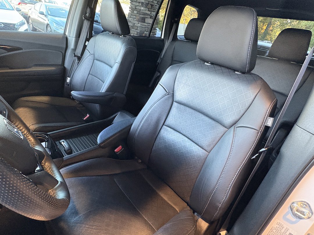 Used 2023 Honda Passport Elite image 24