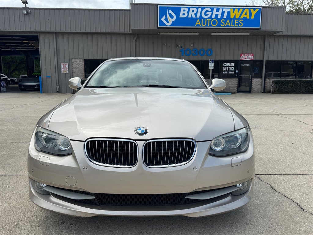 Used 2012 BMW 328i Convertible RWD image 5