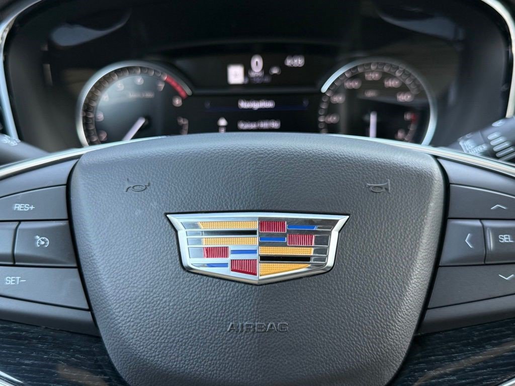 Certified 2025 Cadillac XT5 Premium Luxury AWD/4WD image 28