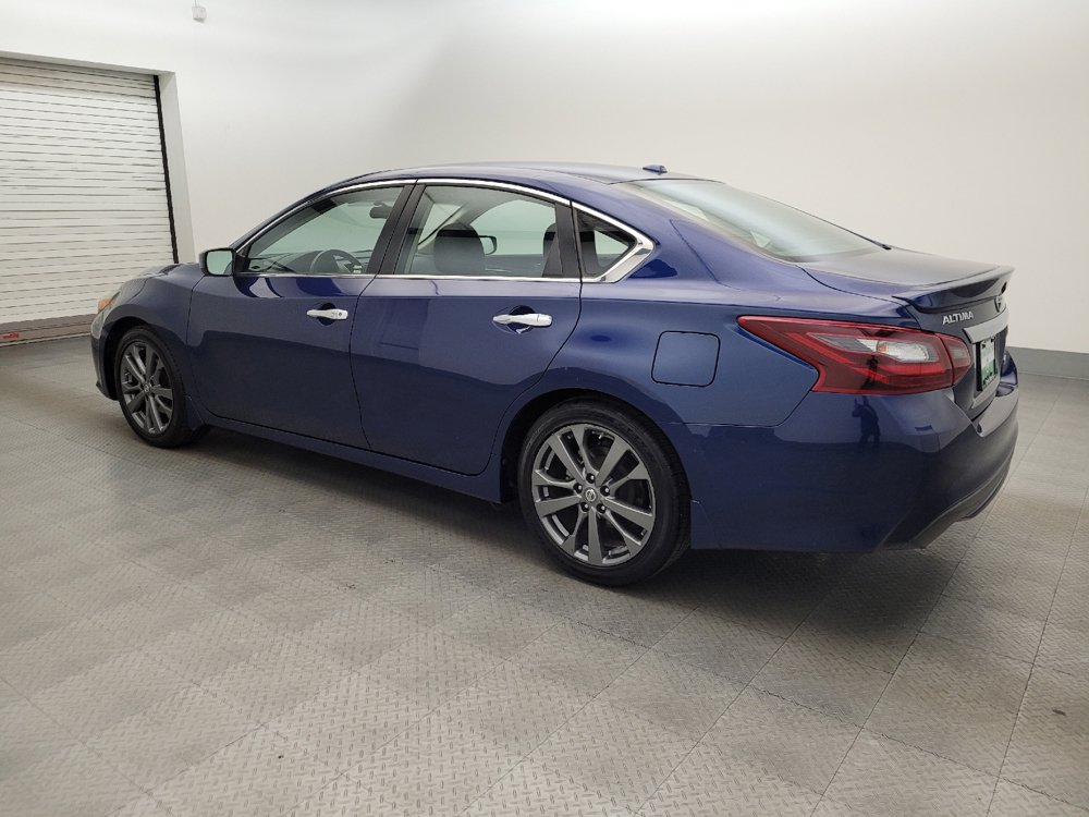 Used 2018 Nissan Altima 2.5 SR w/ SR Special Edition FWD image 3