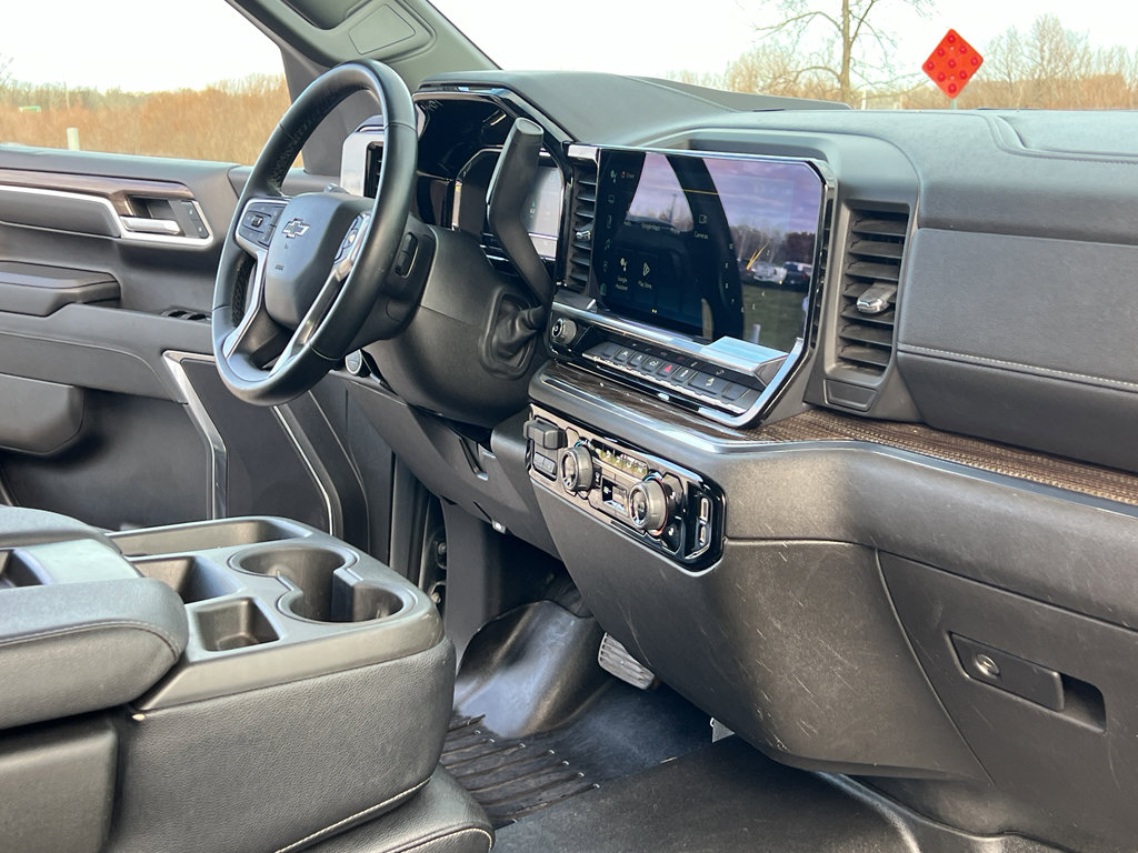 Used 2023 Chevrolet Silverado 1500 RST w/ Z71 Off-Road Package image 29