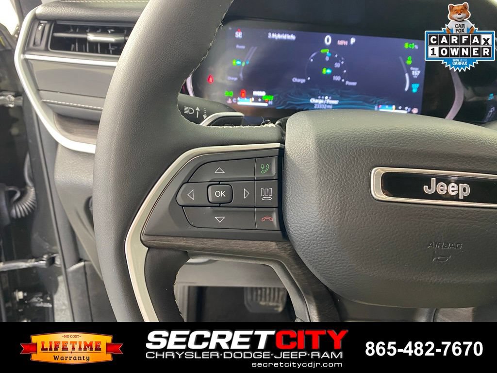 Used 2023 Jeep Grand Cherokee 30th Anniversary AWD/4WD image 14