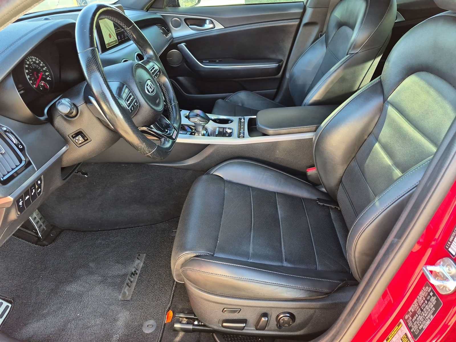 Used 2019 Kia Stinger GT2 AWD/4WD image 23