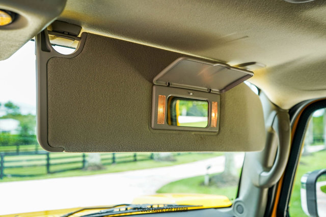 Used 2003 HUMMER H2 w/ Preferred Equipment Group image 38