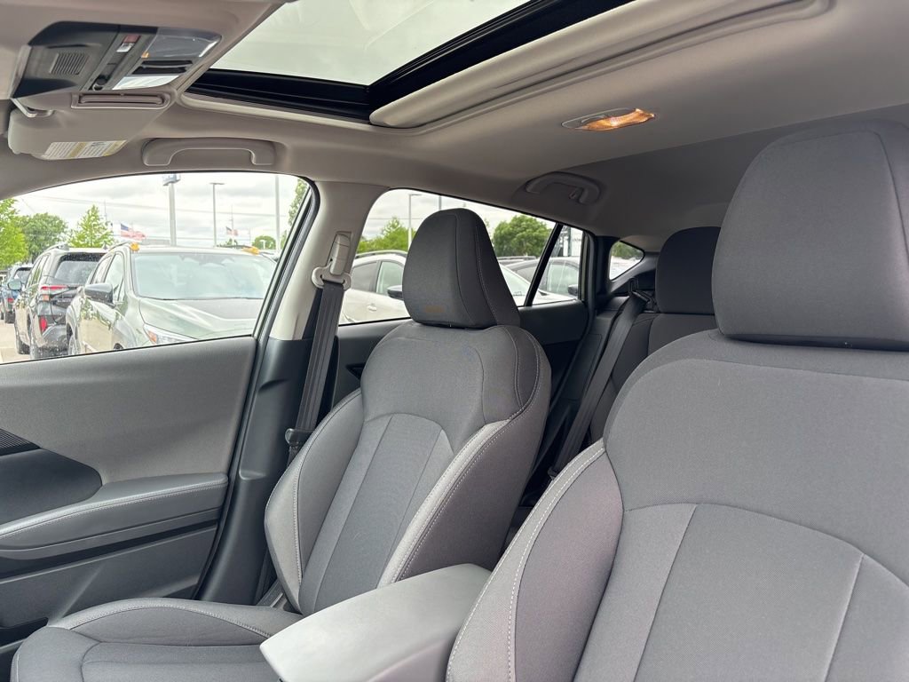 Used 2026 Subaru Crosstrek 2.0i Premium AWD/4WD image 5