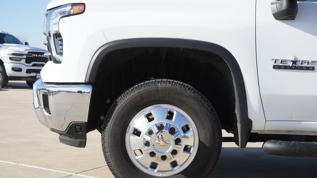 Used 2025 Chevrolet Silverado 3500 LTZ w/ LTZ Texas Edition image 5